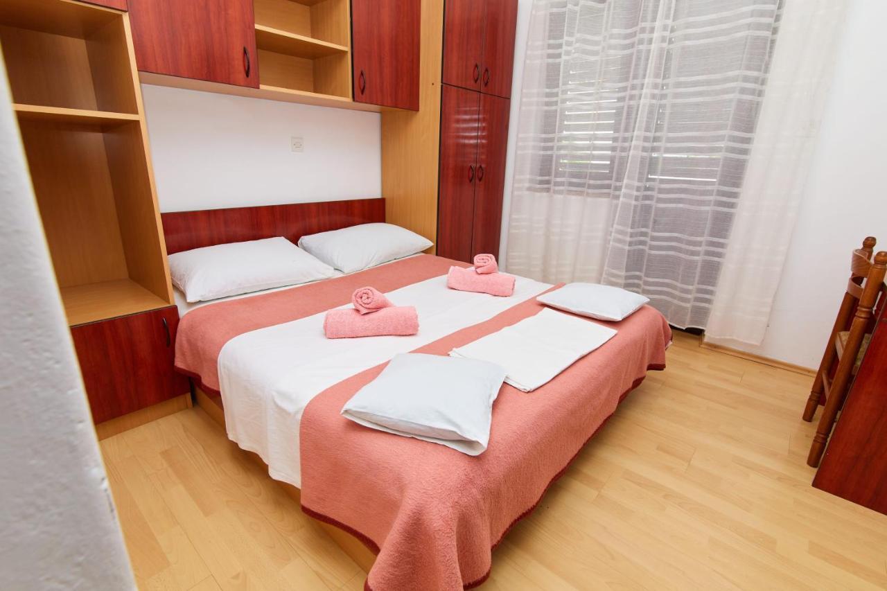 Apartments And Rooms With Parking Space Crikvenica - 19125 Екстер'єр фото
