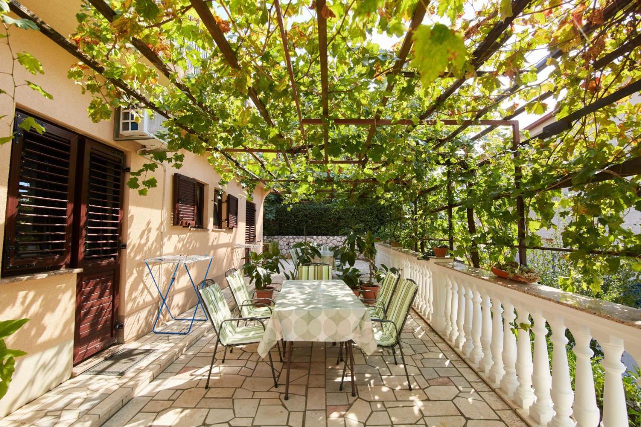 Apartments And Rooms With Parking Space Crikvenica - 19125 Екстер'єр фото
